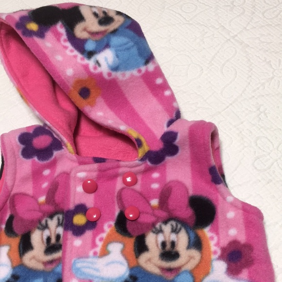 18m? (4/$20) Minnie Mouse Fleece Hooded Vest - Picture 5 of 16